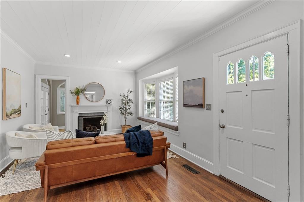 216 Heatherdown Road
