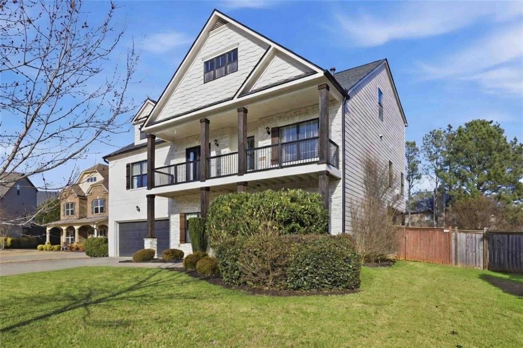 5060 Lloyd Lane