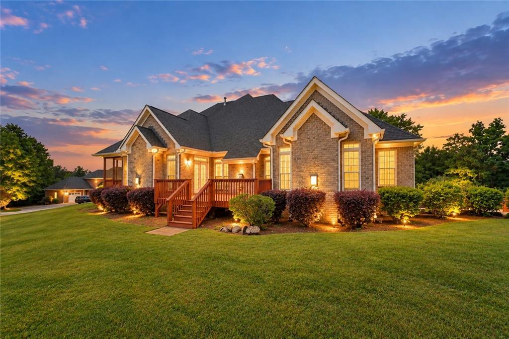 501 Smithson Crossing