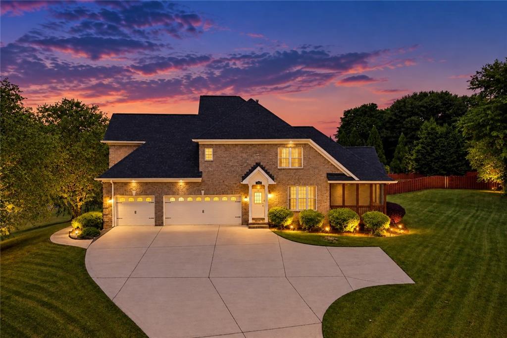 501 Smithson Crossing