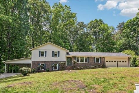 Homes For Sale - 3431 Hickory View Drive<br/> Marietta, GA 30064