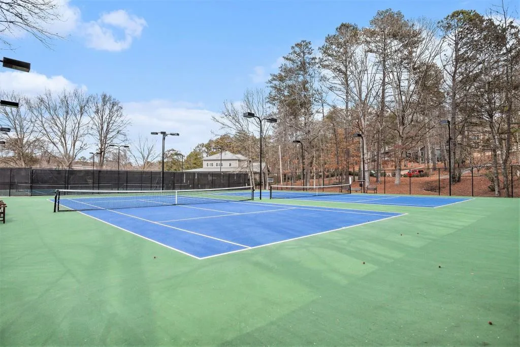 Roswell, Georgia 30076, United States, 2 Bedrooms Bedrooms, ,2 BathroomsBathrooms,Residential,Active,8510