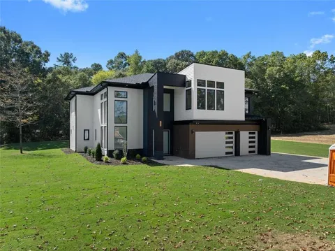 MLS: 7562231