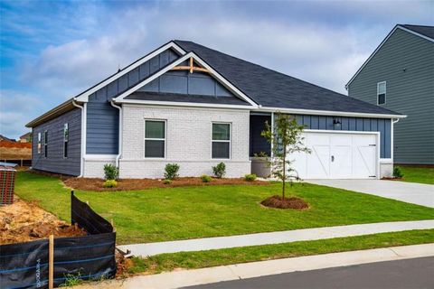 Homes For Sale - 102 Scarecrow Lane<br/> Perry, GA 31069