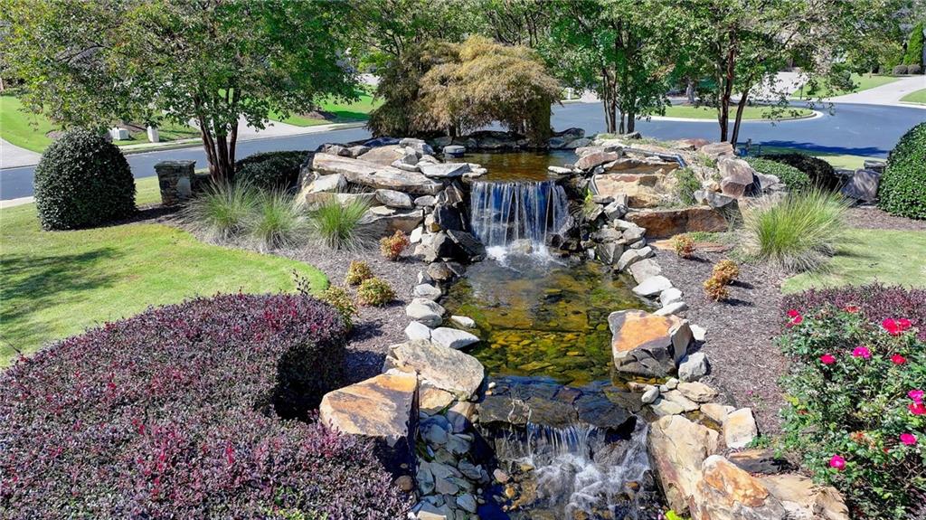 8020 Prestwick Circle