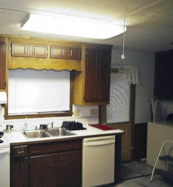 5472 Bishops Circle