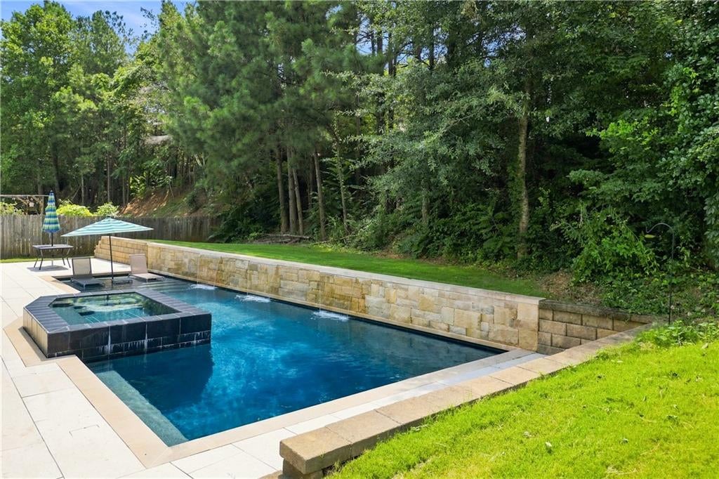 2710 Evan Manor Lane