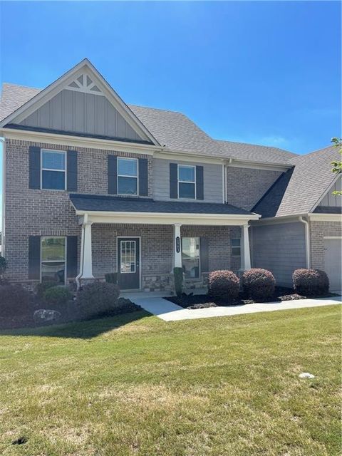 A home in Dacula