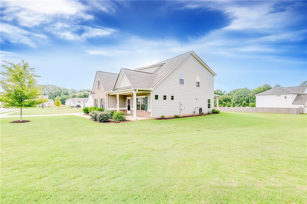 1227 Harper Court, Bogart, Georgia image 3