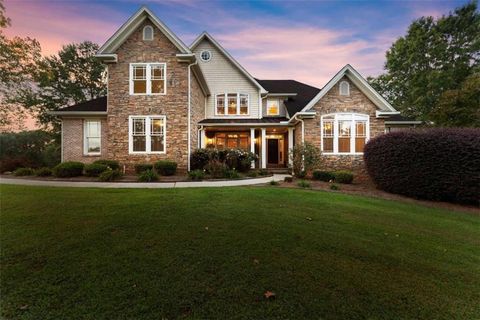 526 Orchard Drive Clarkesville GA 30523