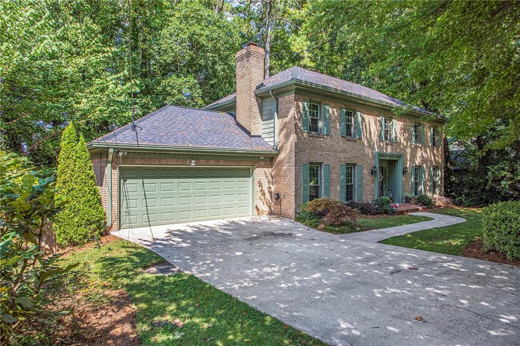 2982 Huntshire Place, Atlanta, Georgia image 4