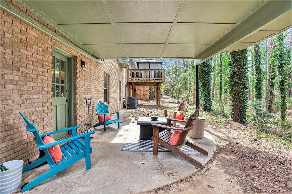 2982 Huntshire Place, Atlanta, Georgia image 30