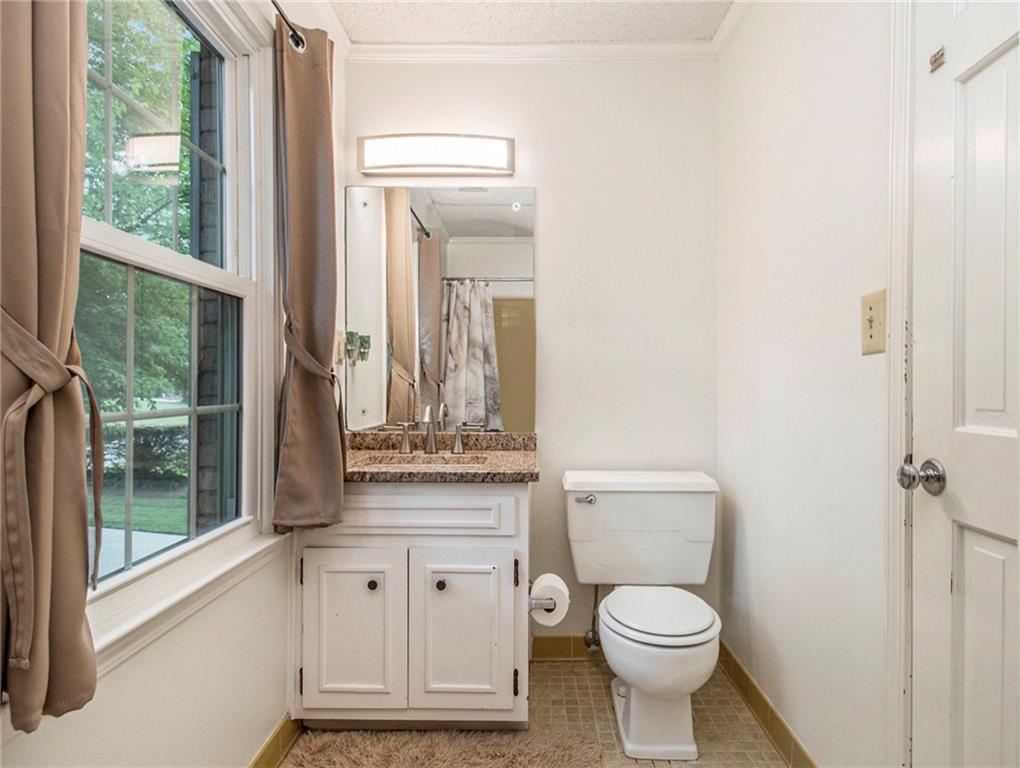 2982 Huntshire Place, Atlanta, Georgia image 25
