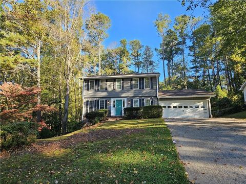 Photo of 4536 Mountain Creek Drive NE, Roswell, GA 30075 (MLS # 7671904) Photo of 4536 Mountain Creek Drive NE, Roswell, GA 30075 (MLS # 7671904)
