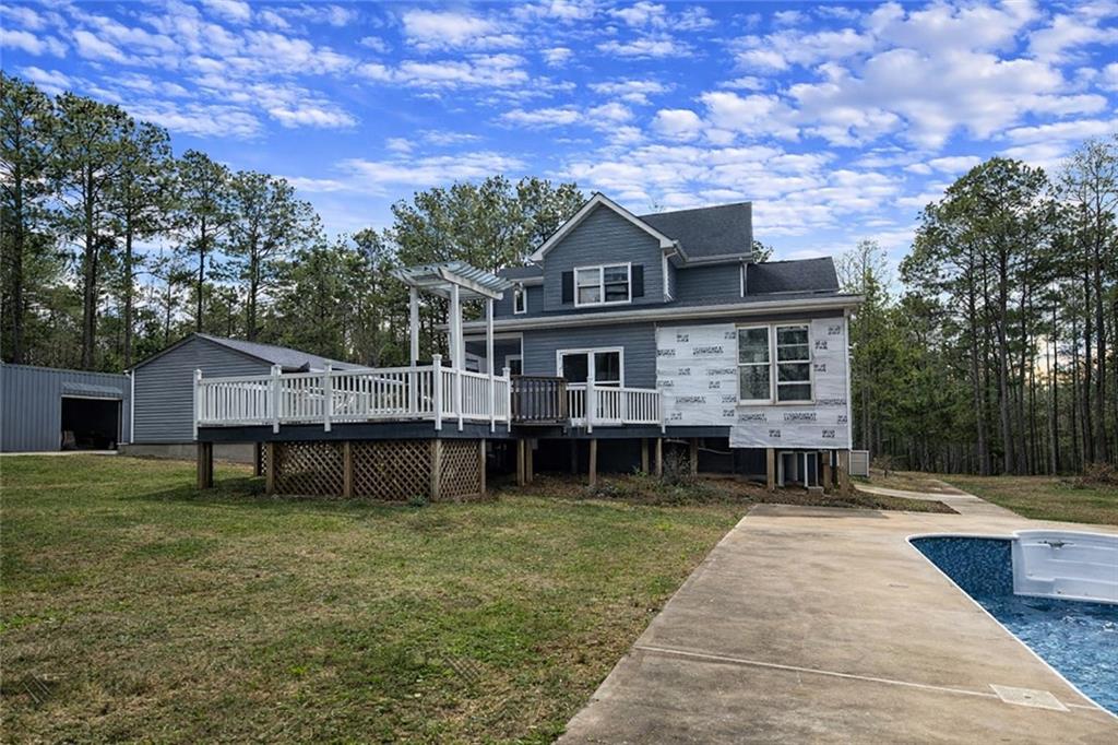 924 Highway 138 E