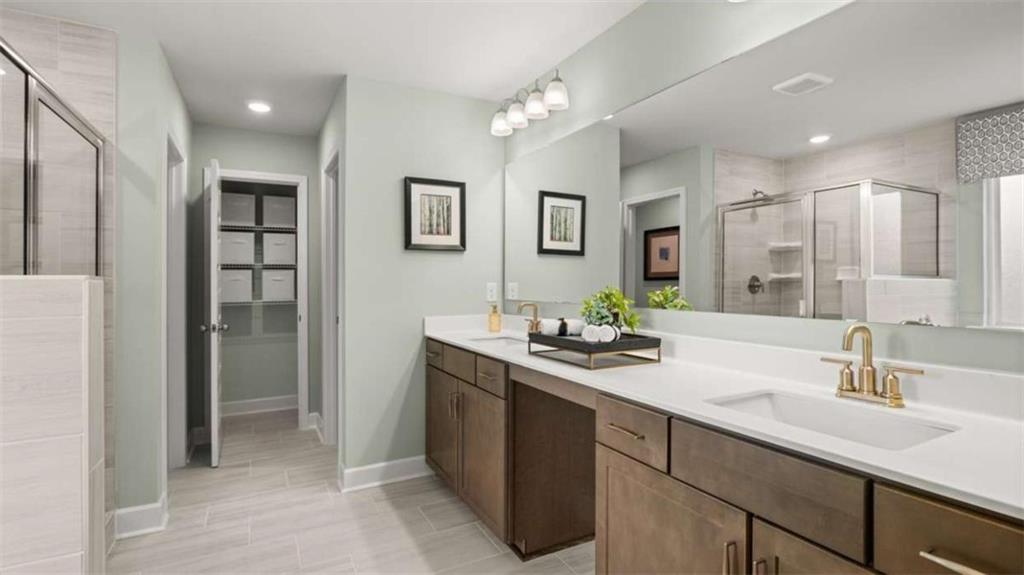 Heritage Pointe - Residential