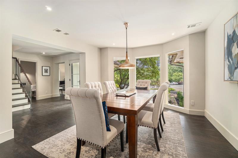 615 Colebrook Court