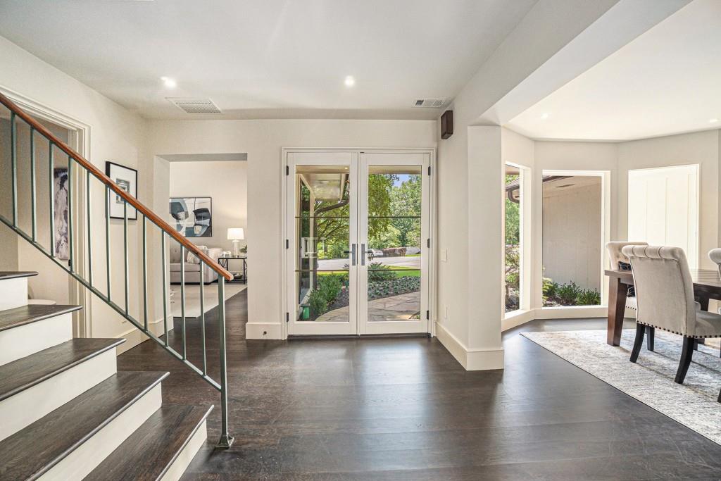 615 Colebrook Court