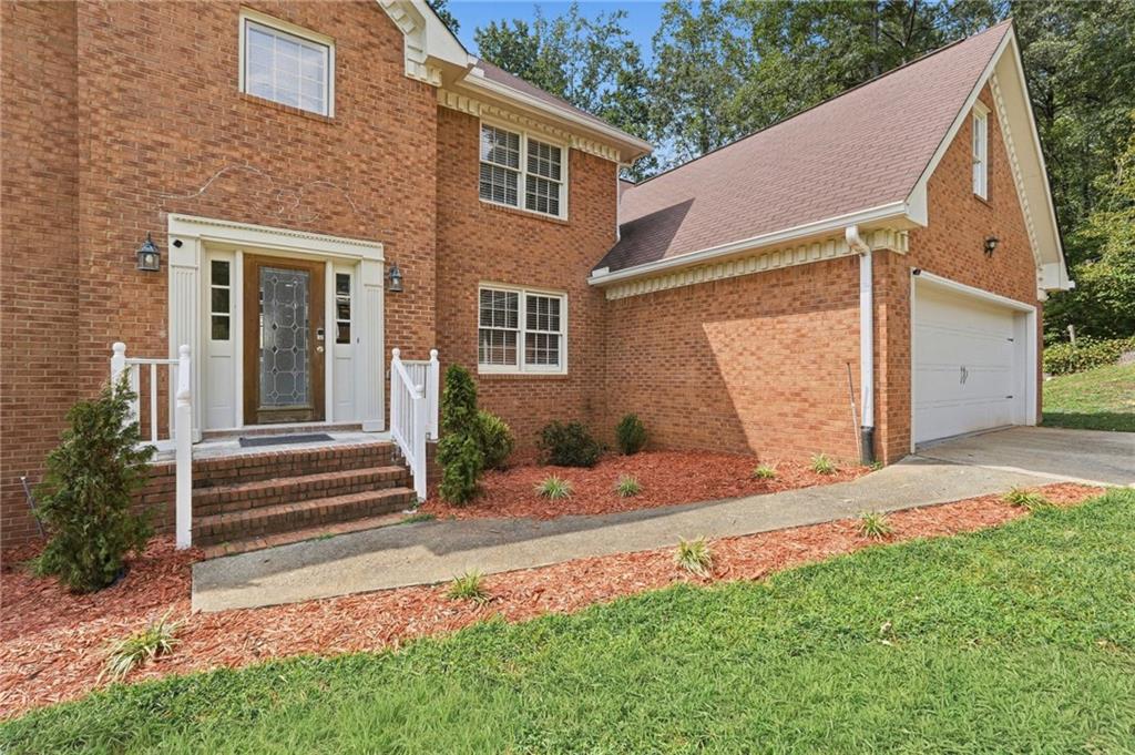 835 Lockriver Way