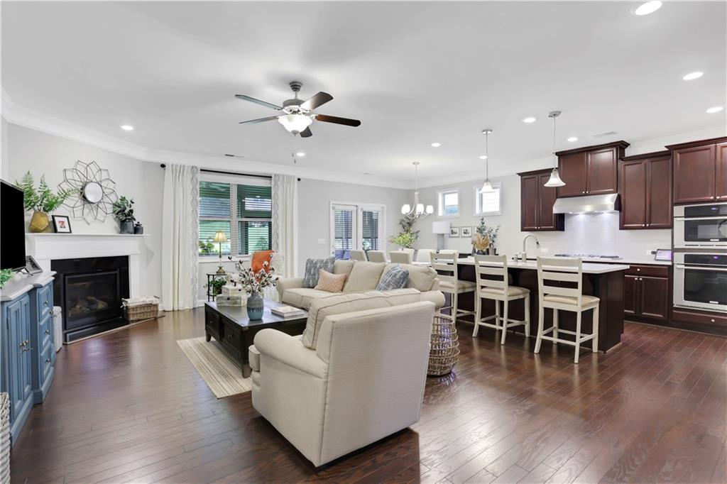 2760 Westlington Circle