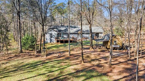 A home in Powder Springs