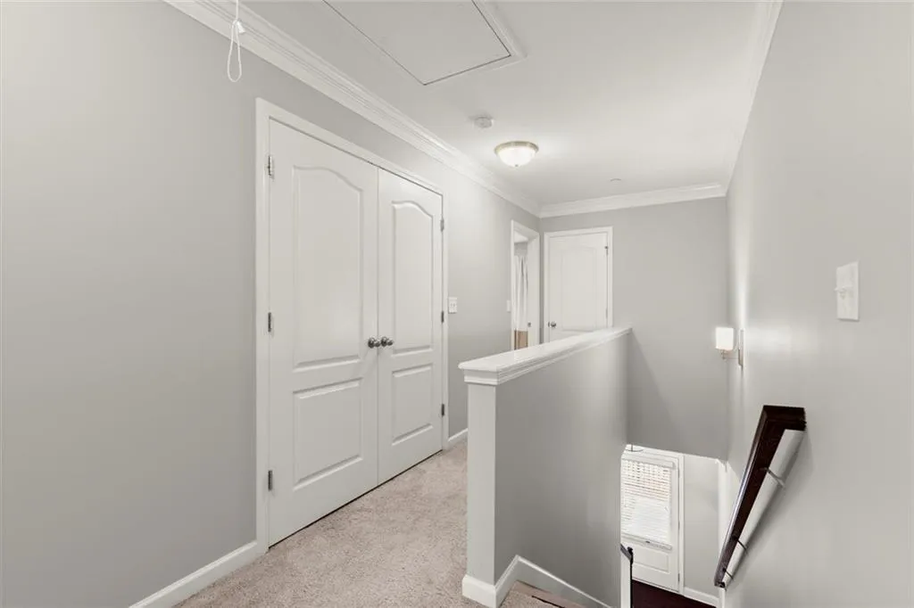 Smyrna, Georgia 30082, United States, 2 Bedrooms Bedrooms, ,4 BathroomsBathrooms,Residential,Coming Soon,221534