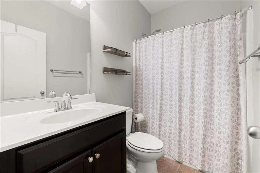 Smyrna, Georgia 30082, United States, 2 Bedrooms Bedrooms, ,4 BathroomsBathrooms,Residential,Coming Soon,221534