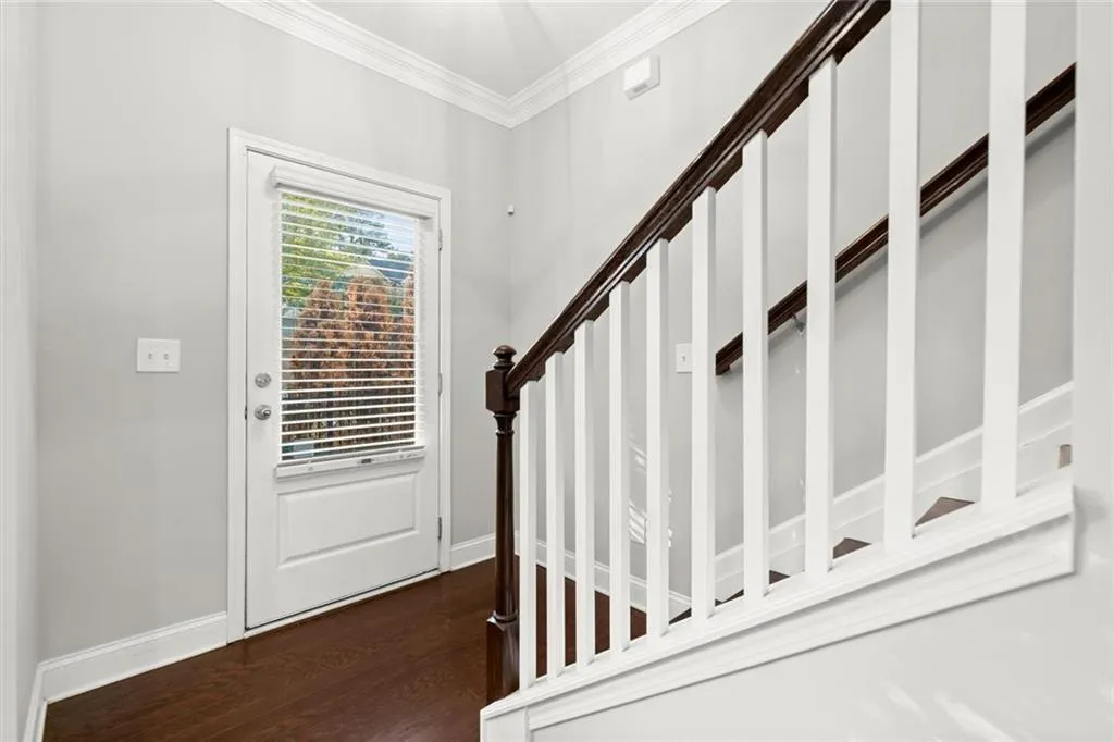 Smyrna, Georgia 30082, United States, 2 Bedrooms Bedrooms, ,4 BathroomsBathrooms,Residential,Coming Soon,221534