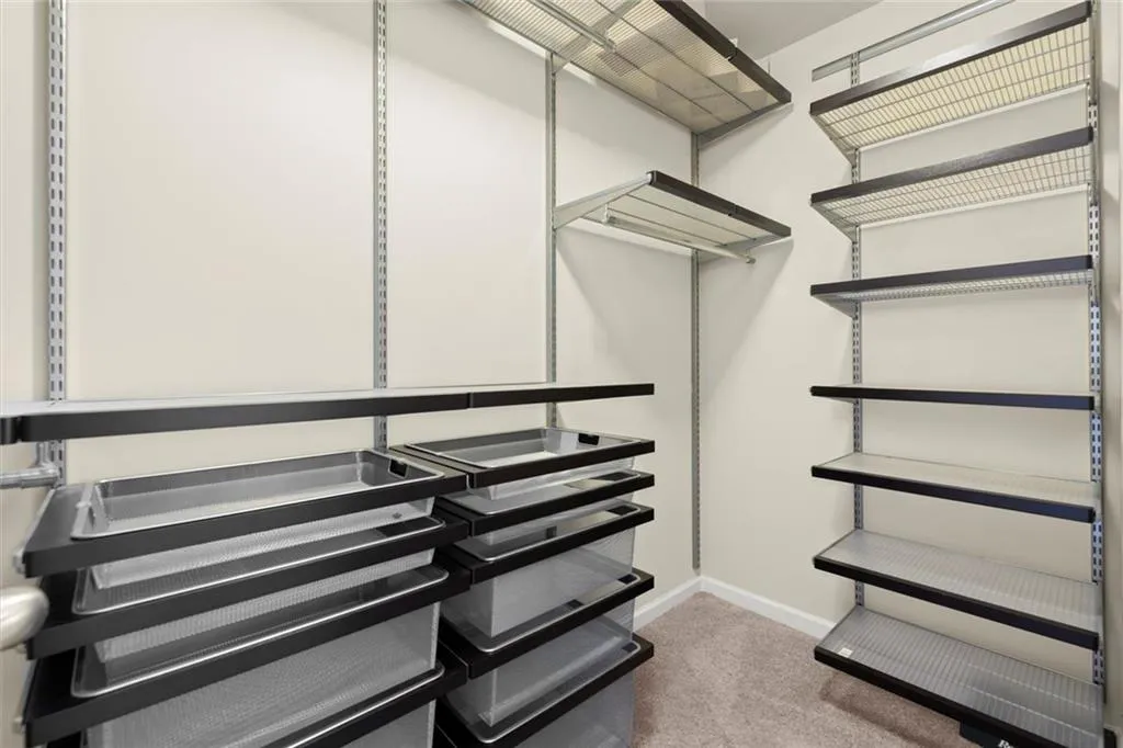 Smyrna, Georgia 30082, United States, 2 Bedrooms Bedrooms, ,4 BathroomsBathrooms,Residential,Coming Soon,221534