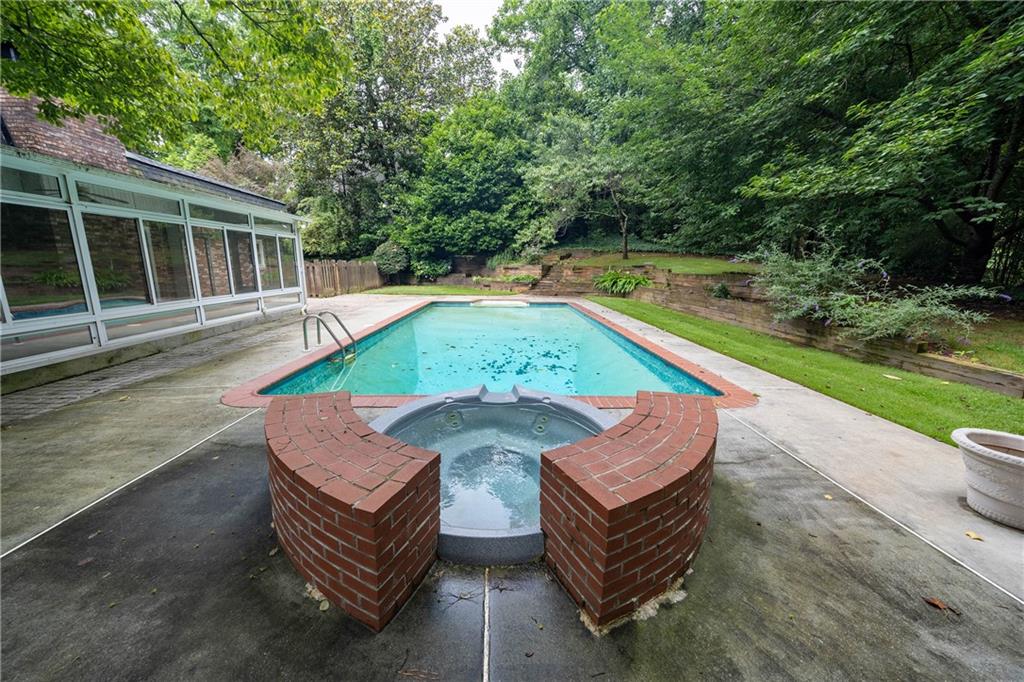 865 Old Creek Trail