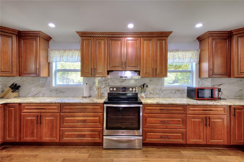 2944 Berry Road, Loganville, Georgia image 4