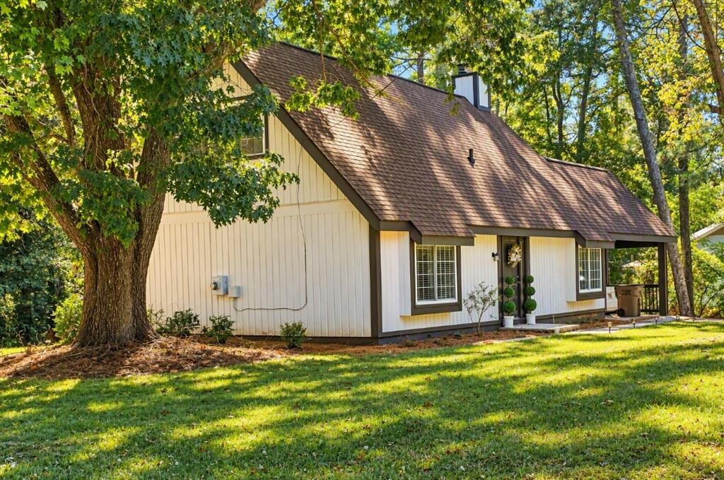 103 Autumn Way