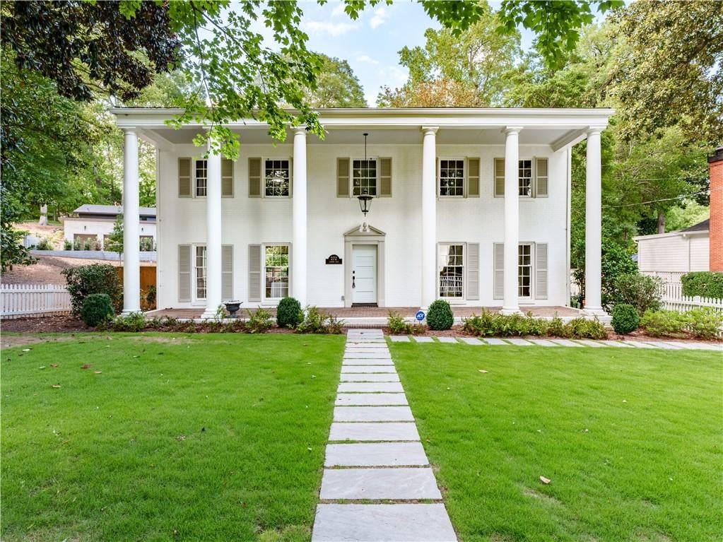 272 Camden Road NE
