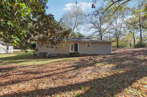 A home in Villa Rica