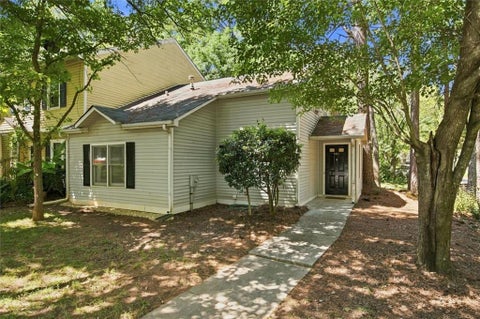Townhouse For Sale - 651 Stratford Green Way<br/> Avondale Estates, GA 30002