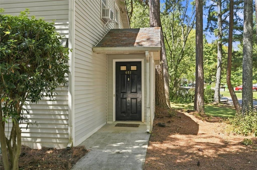 651 Stratford Green Way