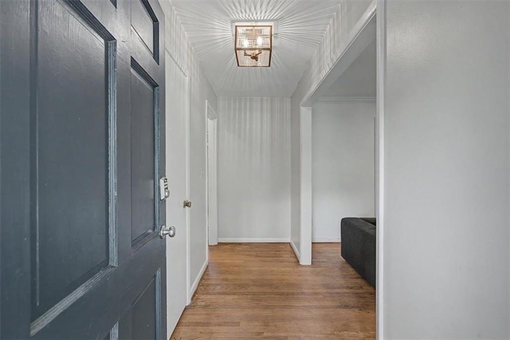 3487 Bowling Green Way