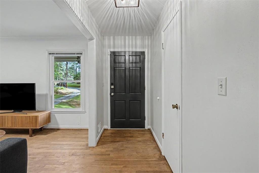 3487 Bowling Green Way
