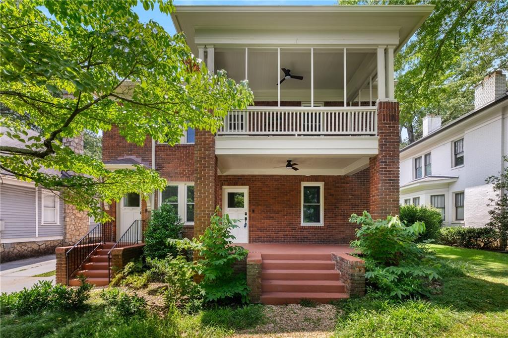 524 W College Avenue