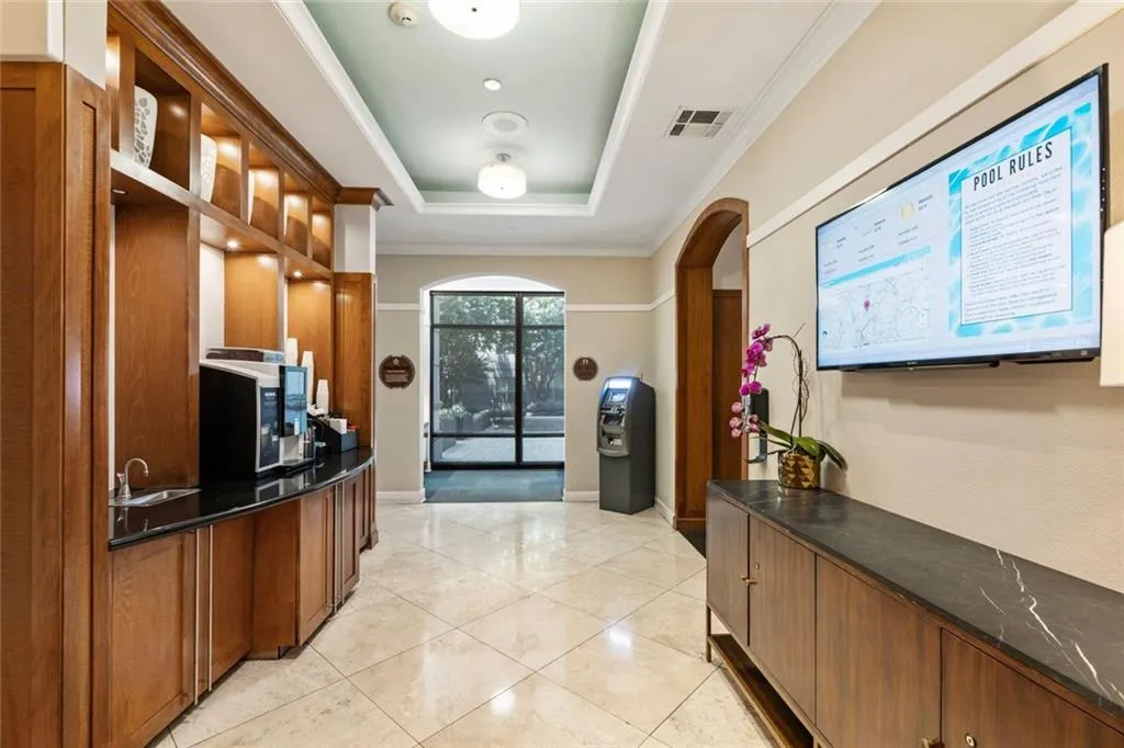 Atlanta, Georgia 30326, United States, 2 Bedrooms Bedrooms, ,2 BathroomsBathrooms,Residential,Active,164620