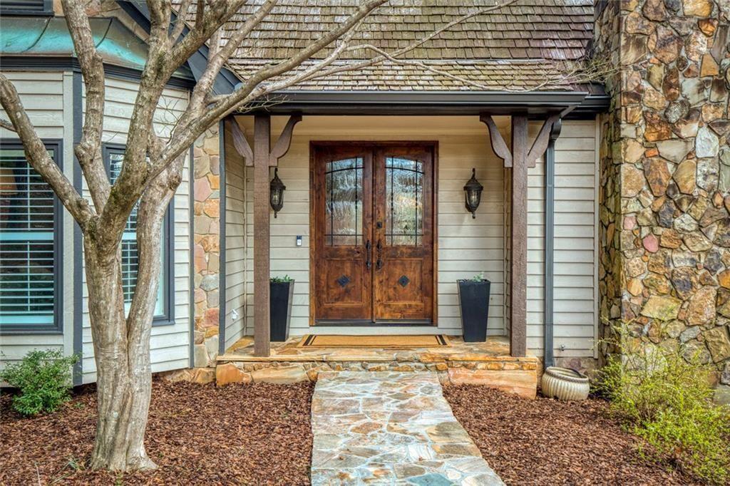 50 Glen Oaks Drive NW