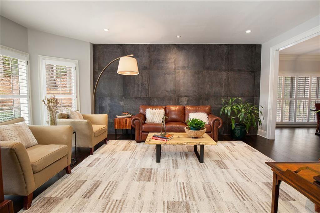 50 Glen Oaks Drive NW