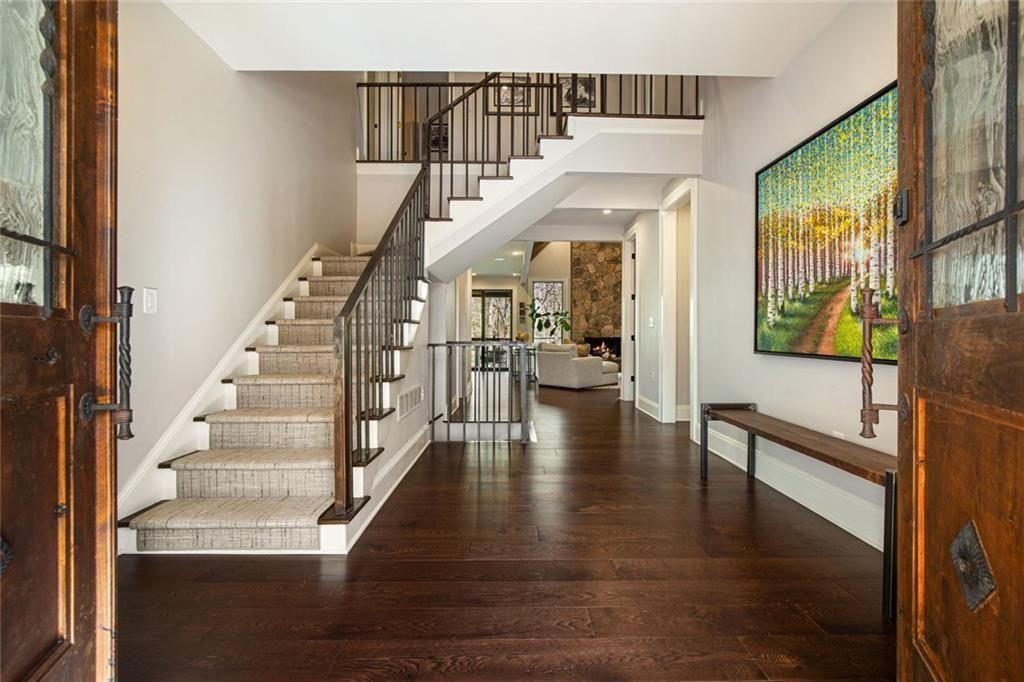 50 Glen Oaks Drive NW