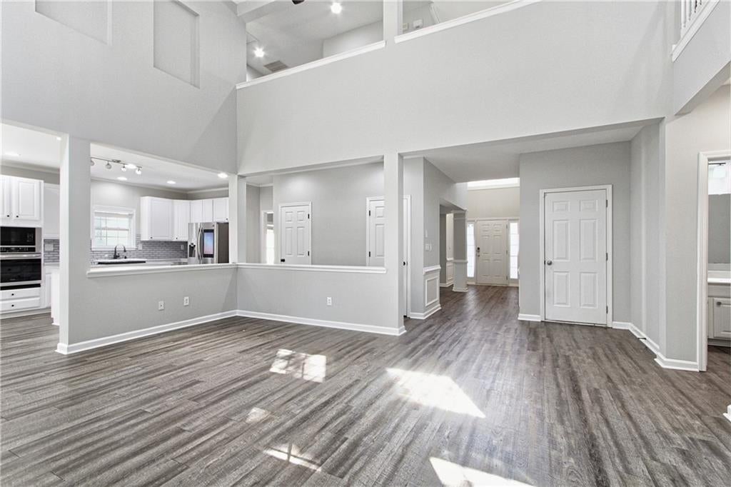 4627 Eagles Wing Court