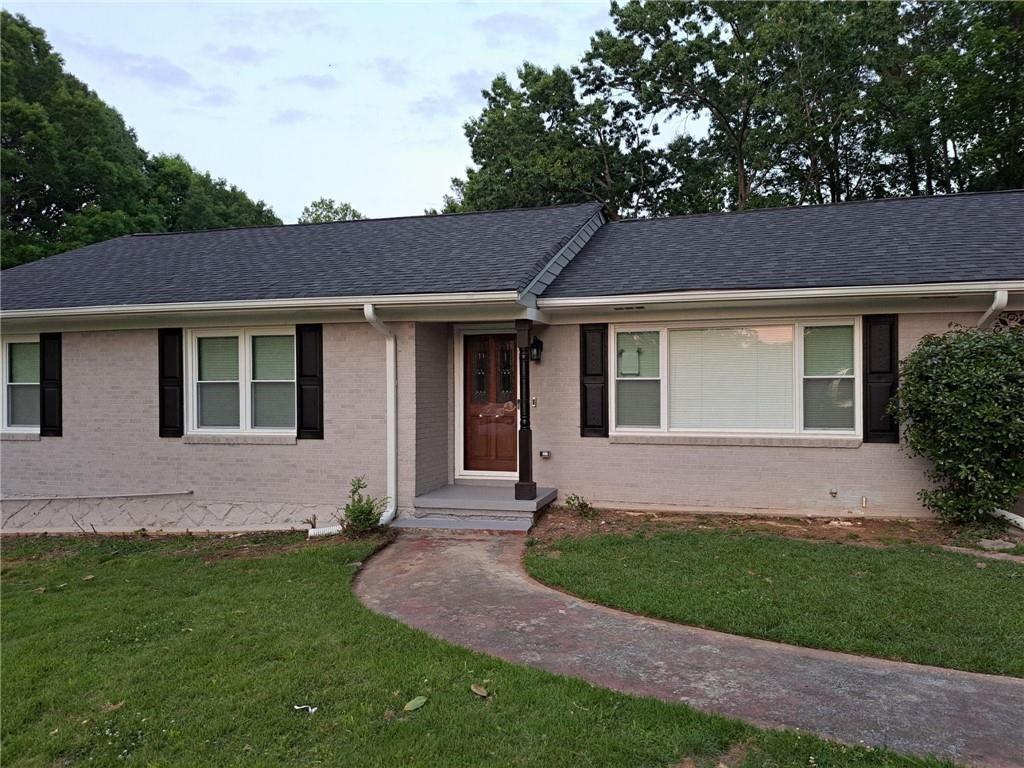 700 Lynn Circle SW