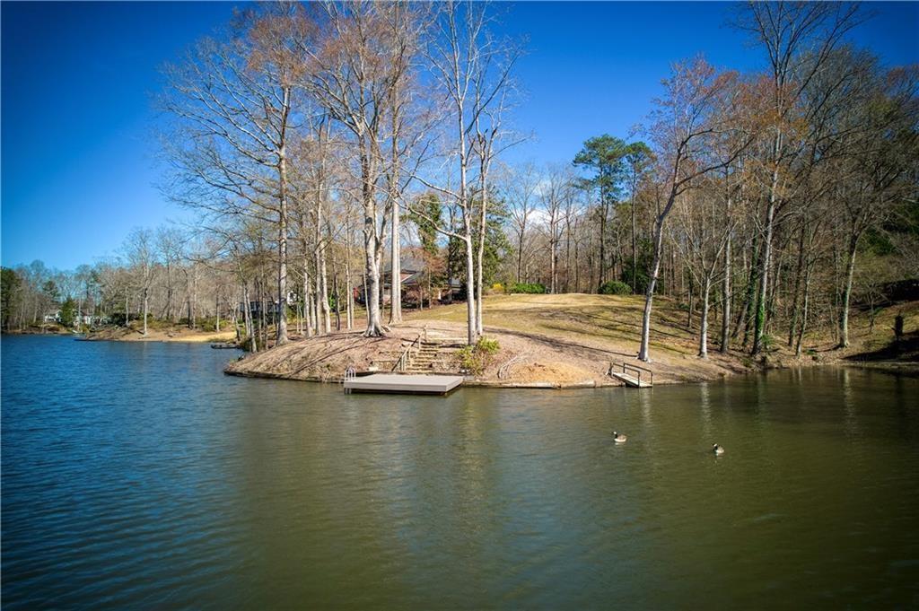 1280 Tynecastle Way, Sandy Springs, Georgia image 4