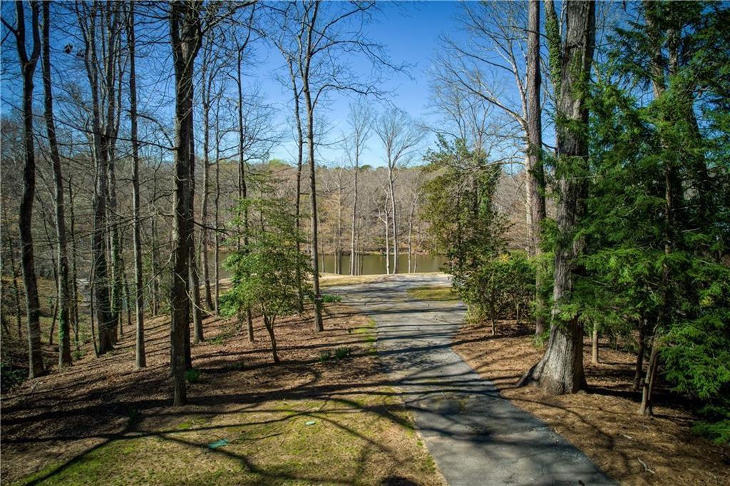 1280 Tynecastle Way, Sandy Springs, Georgia image 11