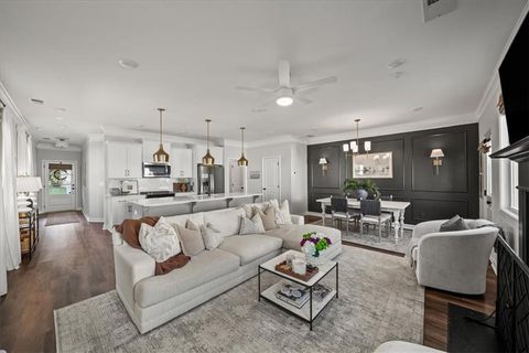 Townhouse For Sale - 3585 Silvery Way<br/> Powder Springs, GA 30127