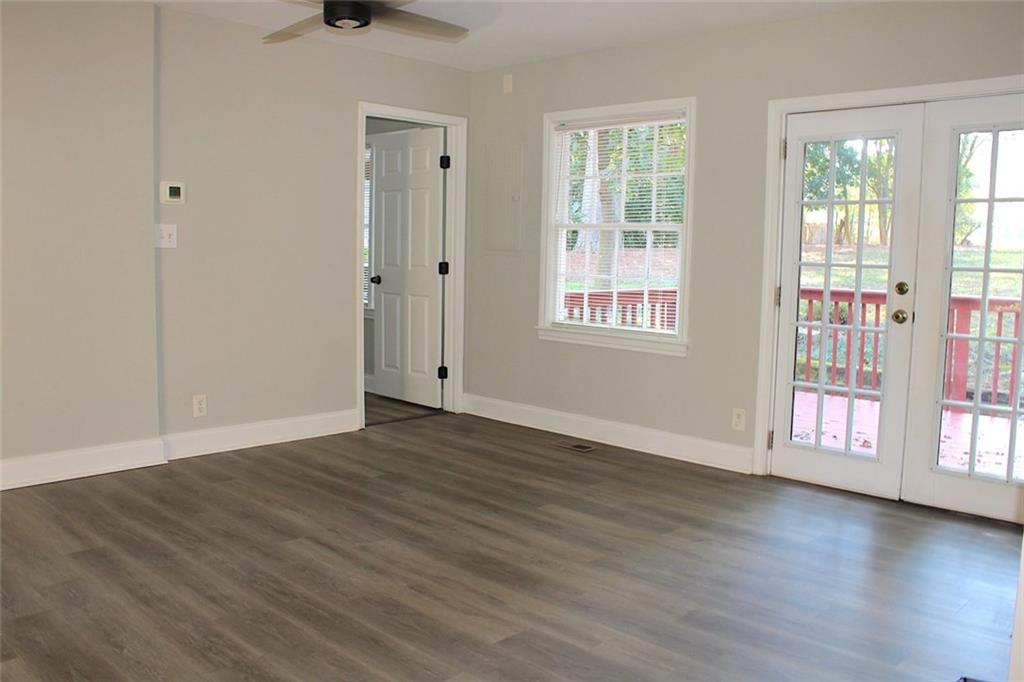 3793 Poplar Drive