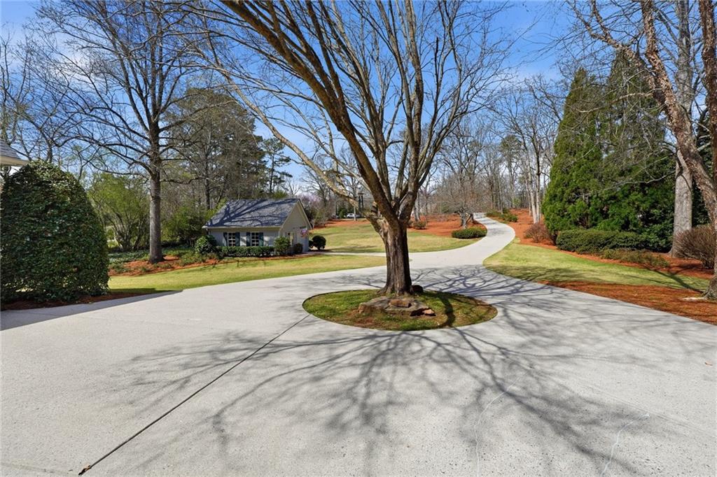 3450 Strawberry Lane